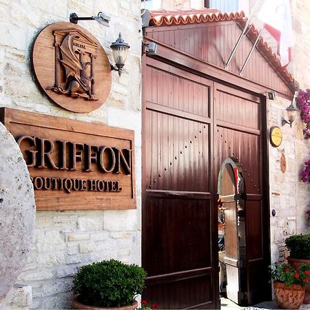 Griffon Hotel Yenifoca Eksteriør bilde